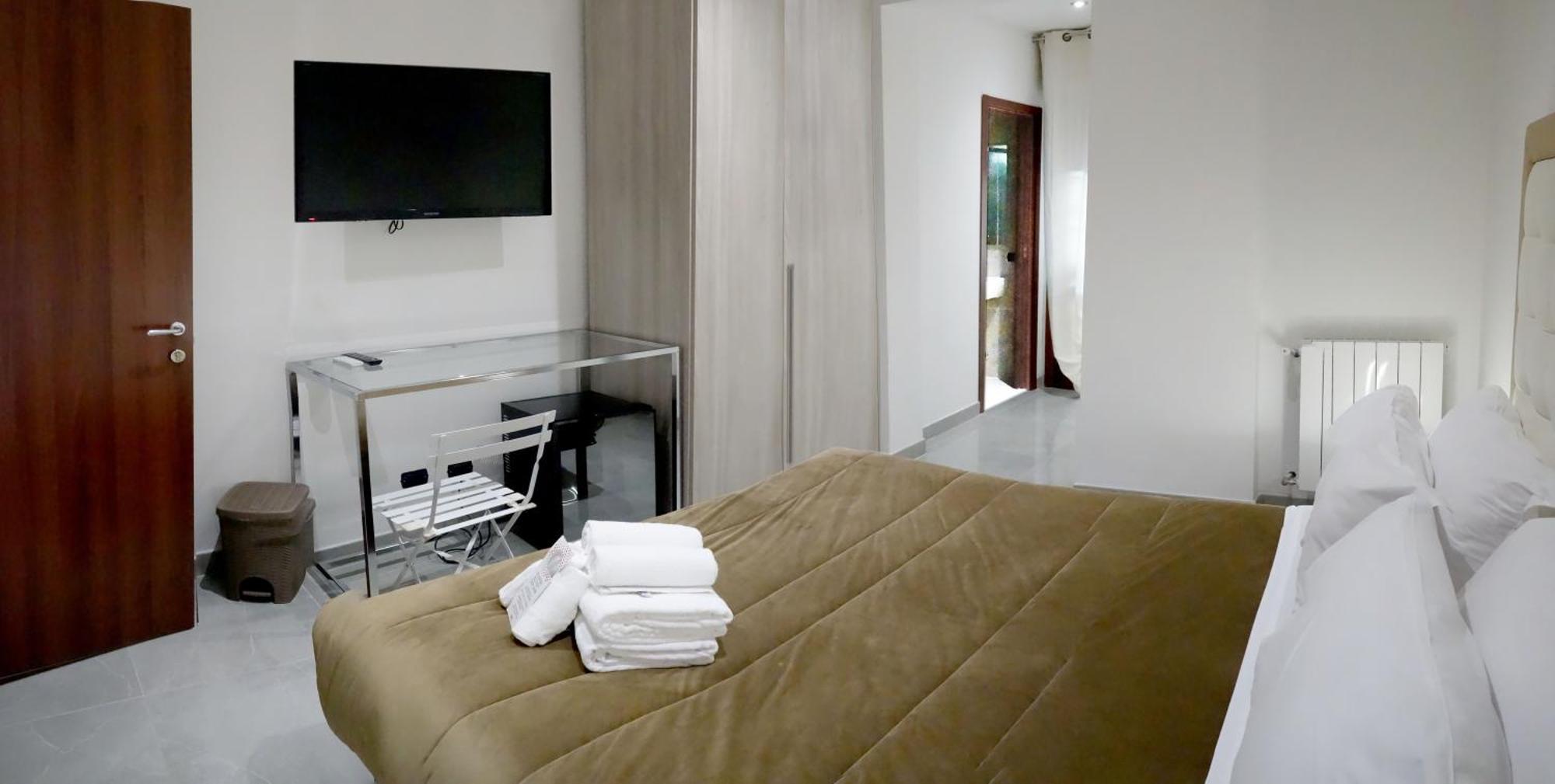 פיומיצ'ינו La Fiera Guesthouse מראה חיצוני תמונה