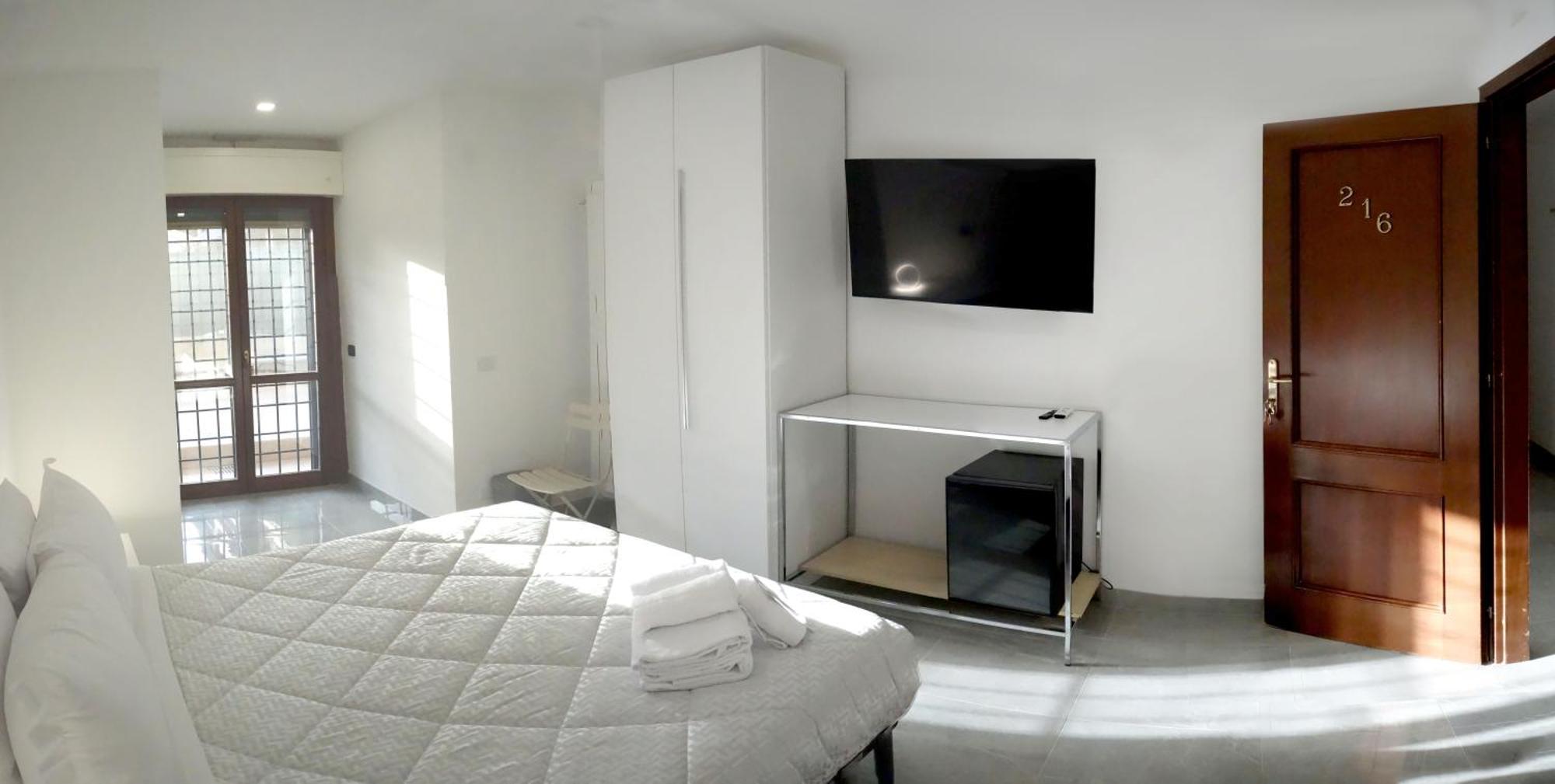 פיומיצ'ינו La Fiera Guesthouse מראה חיצוני תמונה